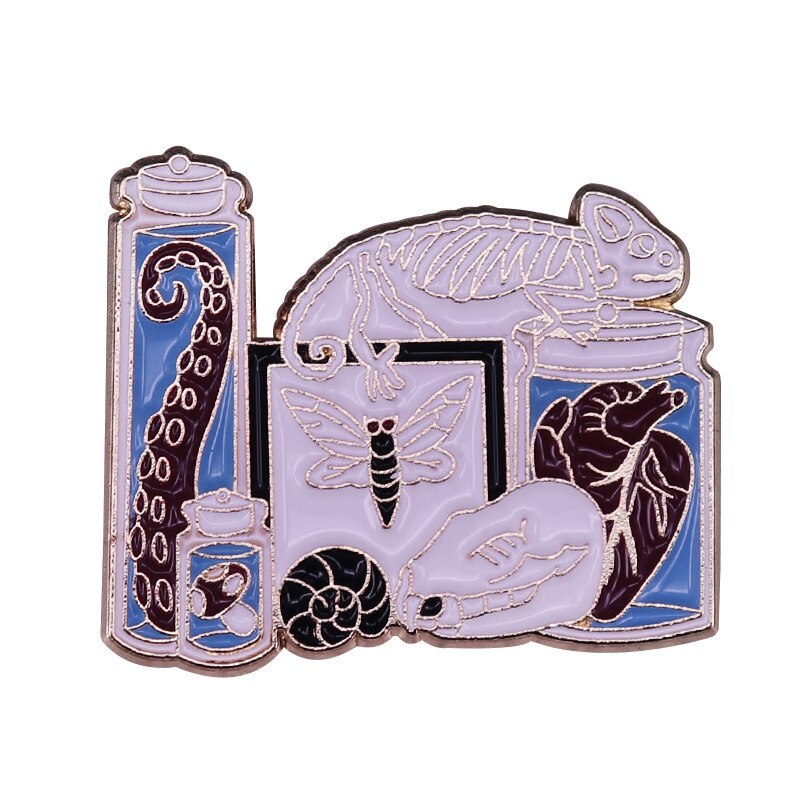 Excellent Quality Skull Butterfly Moth Enamel Lapel Pin Brooch Collection Celestial Moon Witch Badge Bag Spooky Halloween Decor