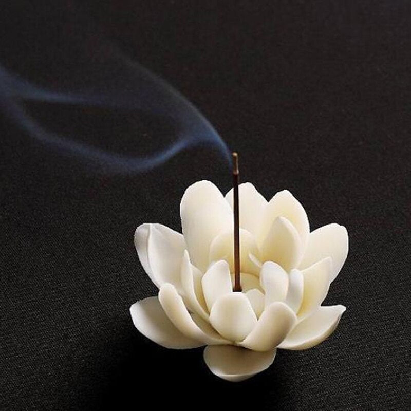 Handmade Buddhist Aromatherapy Censer Use In Office Teahouse Ceramic White Lotus Incense Burner Home Decor Incense Stick Holder