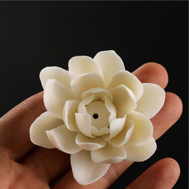 Handmade Buddhist Aromatherapy Censer Use In Office Teahouse Ceramic White Lotus Incense Burner Home Decor Incense Stick Holder