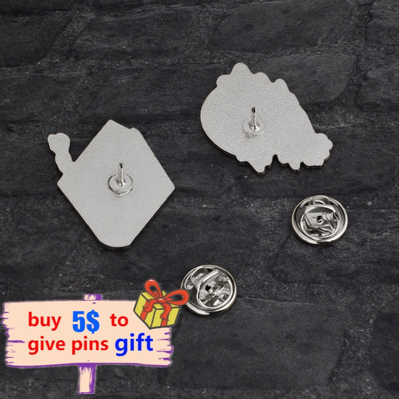 Black Witch Pins Spell Book Magical Crystal Ball Hand Brooches Enamel Dark Punk Lapel Pin Button Badges Jewelry Gift for Witches