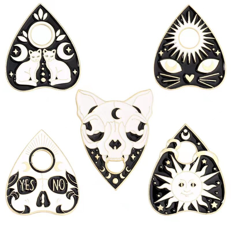 Punk Heart Enamel Pins Witch Ouija Sun Moon Brooches Metal Gothic Black Cat Animal Lapel Badge Jewelry Gift For Friend Wholesale