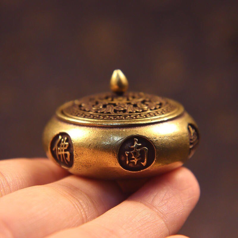 Retro Copper Incense Burner Incense Holder With Cover Twelve Chinese Zodiac Sign Censer Carving Desktop Ornament